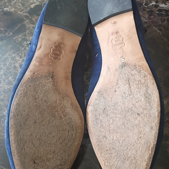 Tory Burch Women’s Navy Suede T-Strap Pointed Toe Flats - Picture 6 of 8